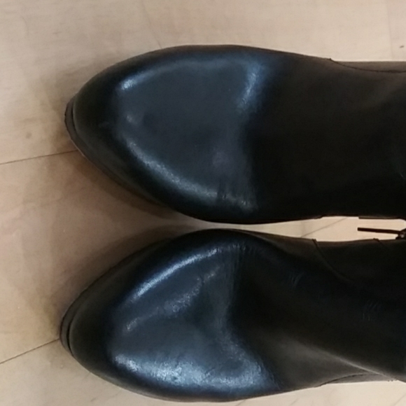 MICHAEL Michael Kors booties - Picture 2 of 6